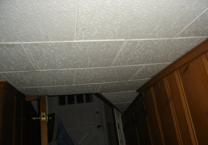 We repair or replace damage ceiling in New Jersey.